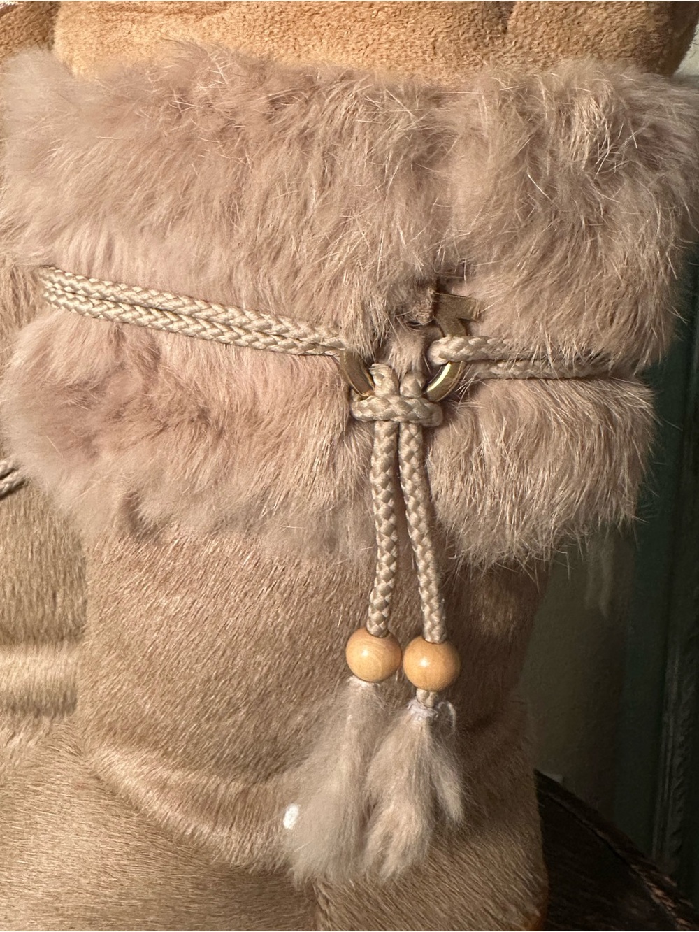 Salvatore Ferragamo Beige Fur-Trimmed Winter Boots - Picture 2 of 8